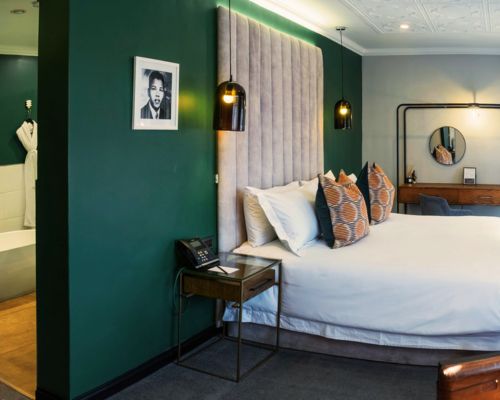 deluxe_room_layout